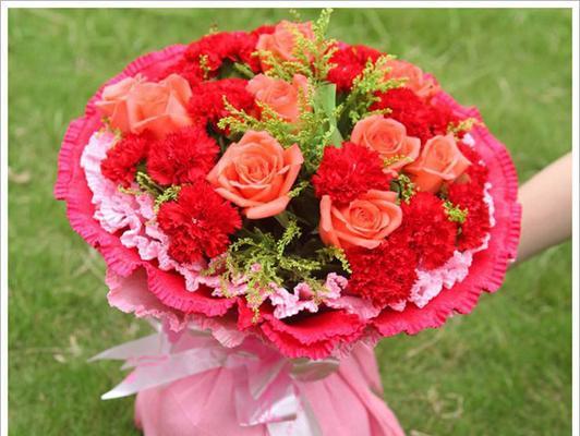 粉色康乃馨的花语与意义（透露着温柔与爱的花朵——粉色康乃馨）