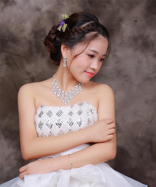 厦门君子兰美妆培训的质量如何？
