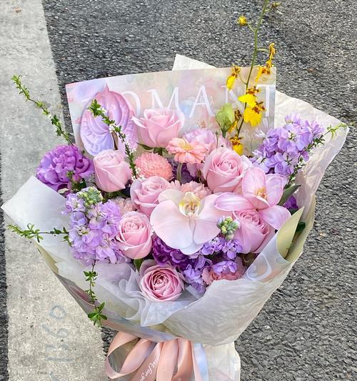紫色与粉色花的花语分别是什么？