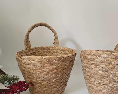 阳台悬挂式花筐的正确名称是什么？