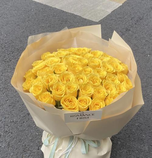 黄玫瑰的花语有哪些含义？它代表了哪些情感？