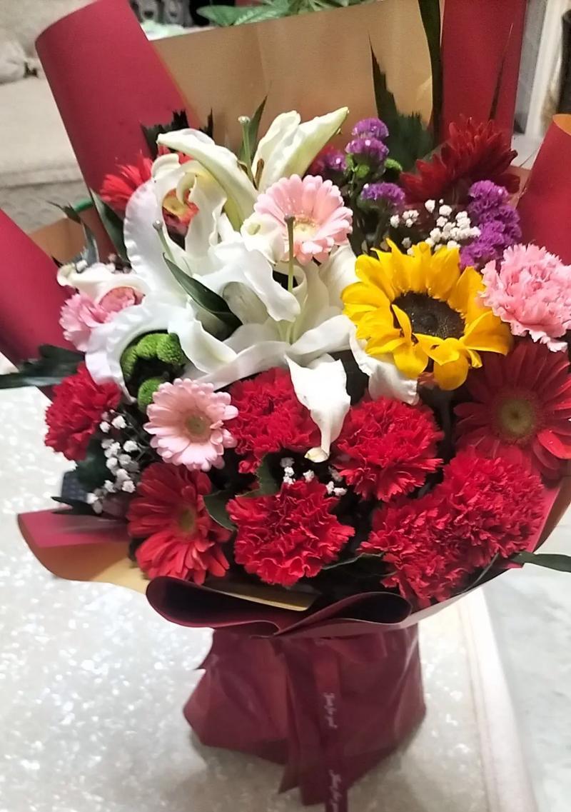 生日手捧玩偶花的寓意和象征是什么？如何选择合适的玩偶花？