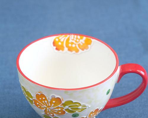 不同颜色水杯的花语是什么？它们代表了什么？