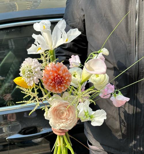 手捧花象征幸福吗？选择哪些花束代表幸福？