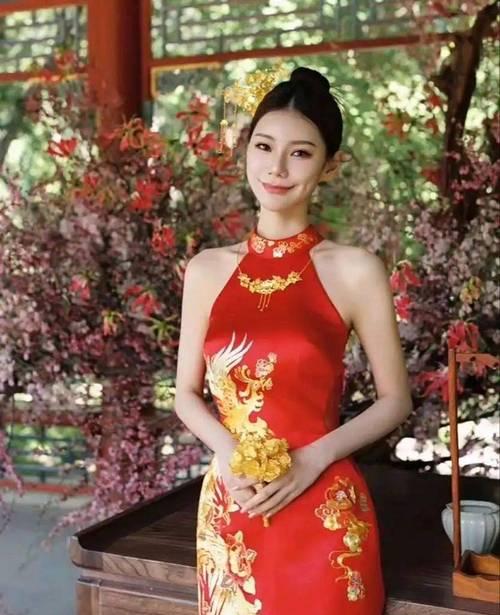 手捧花换到纯金代表什么？