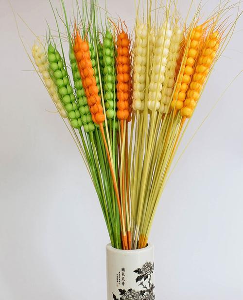 黄色假花代表什么？送给闺蜜黄色假花的寓意是什么？