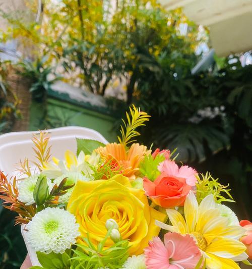 救赎之花（探索不同文化中代表救赎的花卉，揭示花卉背后的深刻寓意）