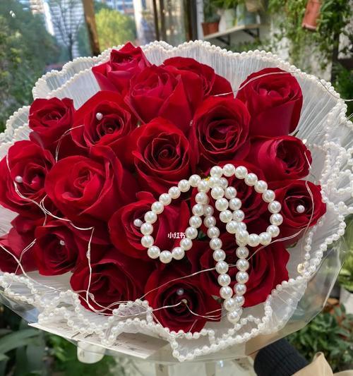 十九朵玫瑰的象征意义（探寻十九朵玫瑰背后的含义）