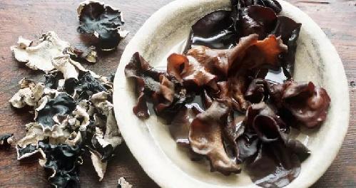 黑木耳清洗技巧？如何确保洗得干净又卫生？